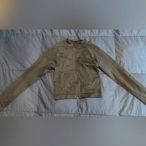 NWOT Black JoyLab Athletic Zip cropped with thumb holes